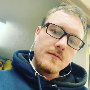 Meet your Posher, Colby